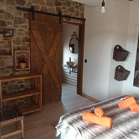 Maison d'hôtes Mas Ferriols - Only Adults à Mollet de Perelada Extérieur photo